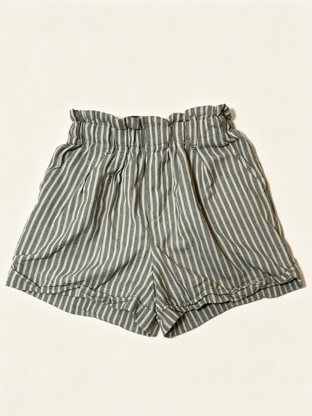 Uniqlo Grey Striped Cotton Linen Paperbag Waist Shorts M